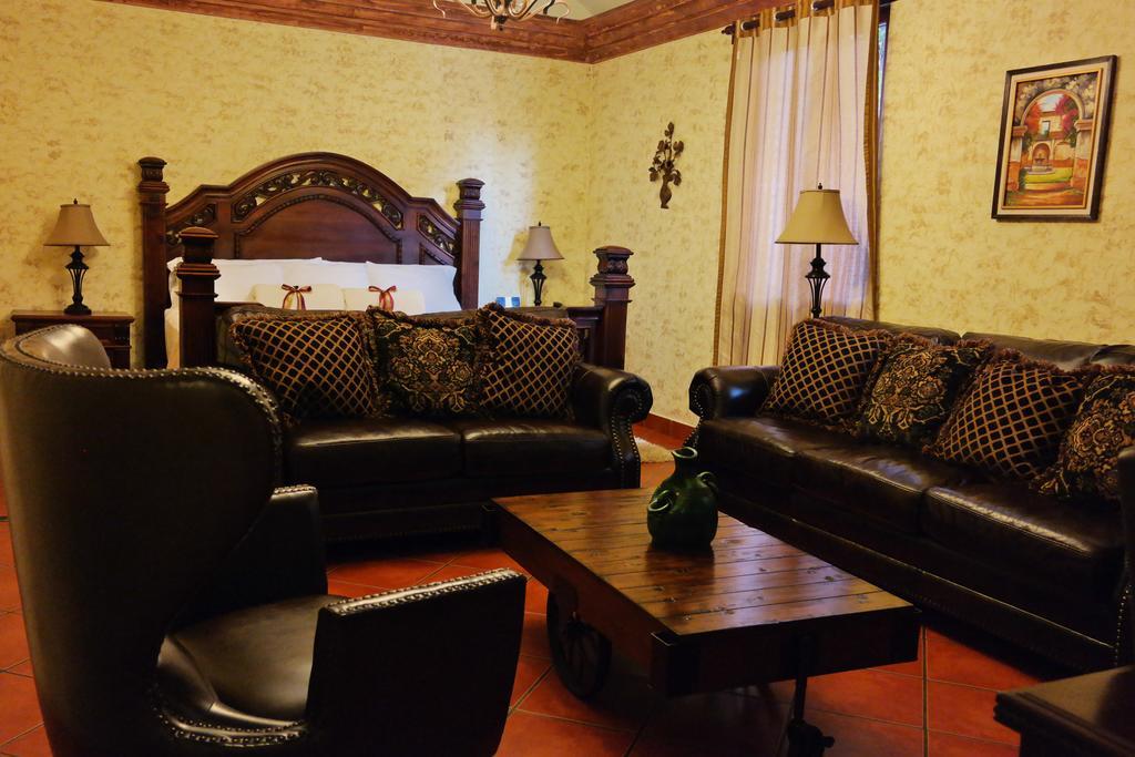 Hotel Genessis Antigua Ngoại thất bức ảnh