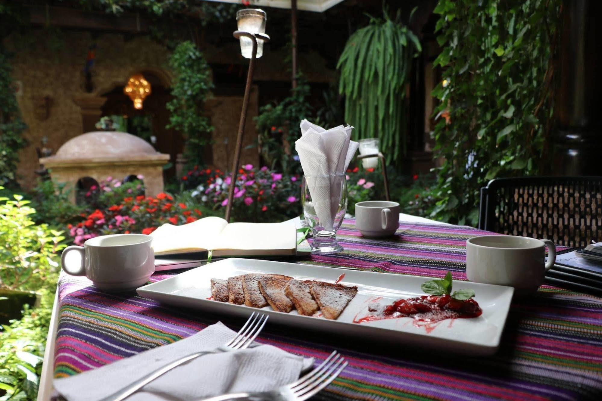 Hotel Genessis Antigua Ngoại thất bức ảnh