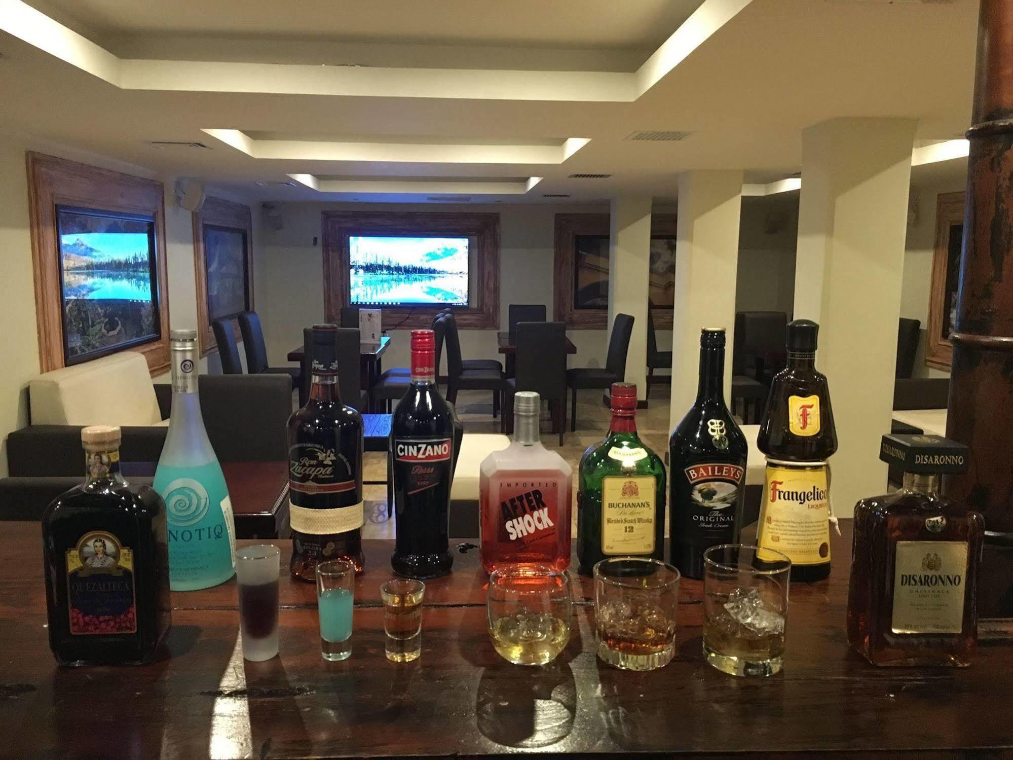 Hotel Genessis Antigua Ngoại thất bức ảnh